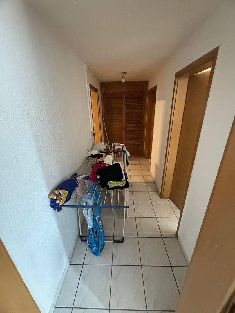 Prenájom bytu 5-izbový 124 m², Rheinstrasse 93, Münster-Sarmsheim, Porýnie-Falcko Prenájom bytu 5-izbový 124 m², Rheinstrasse 93, Münster-Sarmsheim, Porýnie-Falcko