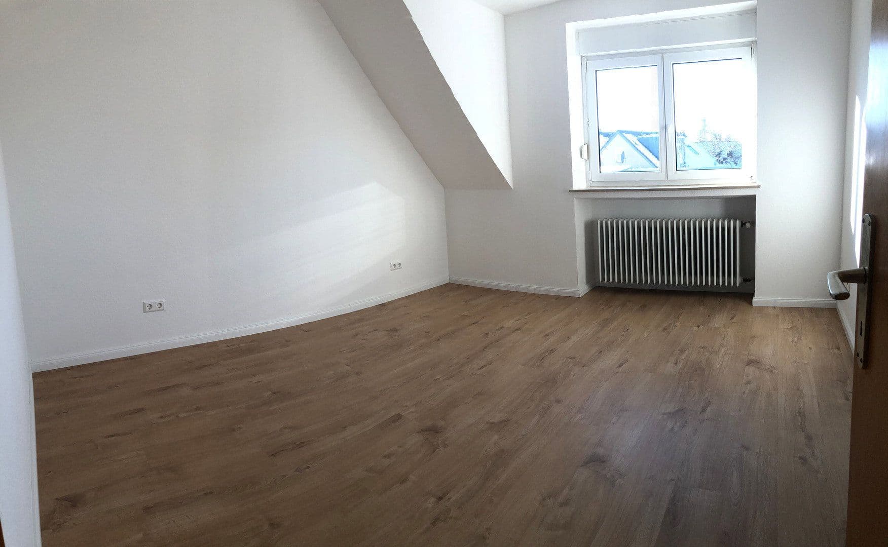 Prenájom bytu 2-izbový 64 m², Köln-Dünnwald, Severné Porýnie - Westfálsko Prenájom bytu 2-izbový 64 m², Köln-Dünnwald, Severné Porýnie - Westfálsko