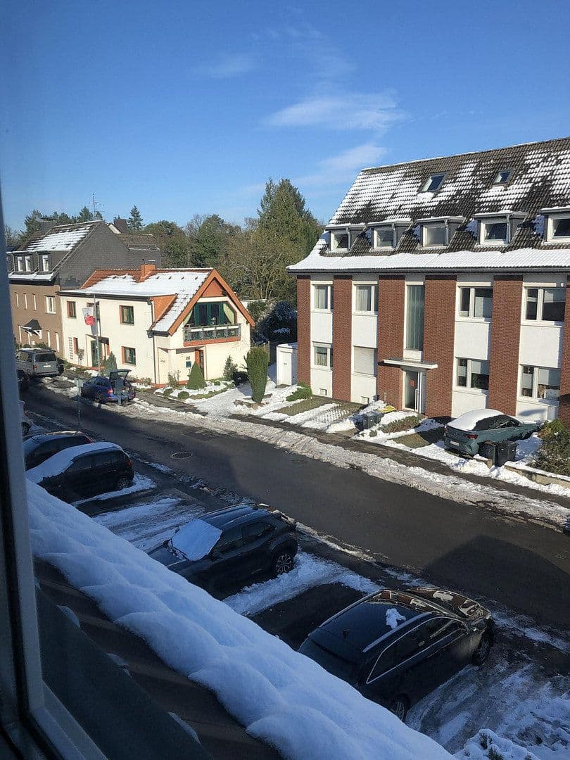 Prenájom bytu 2-izbový 64 m², Köln-Dünnwald, Severné Porýnie - Westfálsko Prenájom bytu 2-izbový 64 m², Köln-Dünnwald, Severné Porýnie - Westfálsko