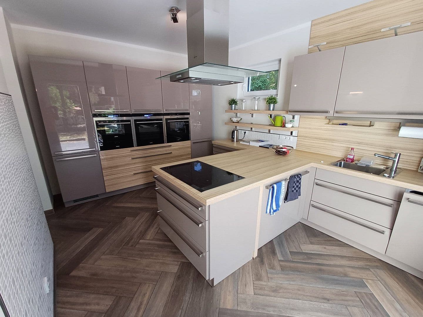 Predaj domu 240 m², pozemok 624 m², Falkensee, Brandenbursko Predaj domu 240 m², pozemok 624 m², Falkensee, Brandenbursko