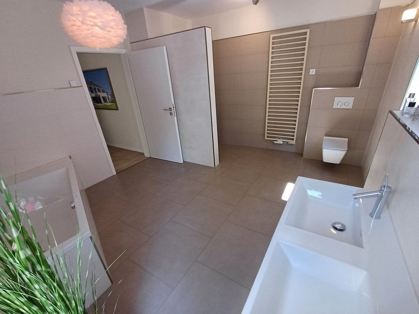 Predaj domu 240 m², pozemok 624 m², Falkensee, Brandenbursko Predaj domu 240 m², pozemok 624 m², Falkensee, Brandenbursko