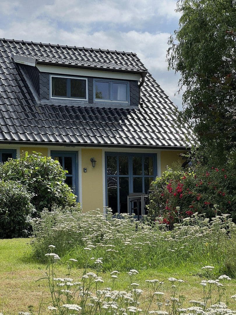 Predaj domu 366 m², pozemok 13.600 m², Dorfstraße, 16, Neuenkirchen, Meklenbursko-Predpomoransko Predaj domu 366 m², pozemok 13.600 m², Dorfstraße, 16, Neuenkirchen, Meklenbursko-Predpomoransko