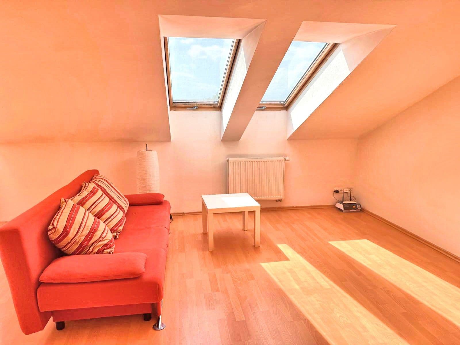 Prenájom bytu 2-izbový 77 m², Mladých Běchovic, Praha, Praha Prenájom bytu 2-izbový 77 m², Mladých Běchovic, Praha, Praha