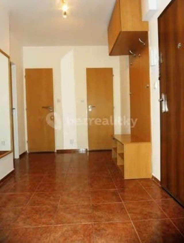 Prenájom bytu 3-izbový 75 m², Lešenská, Praha, Praha Prenájom bytu 3-izbový 75 m², Lešenská, Praha, Praha