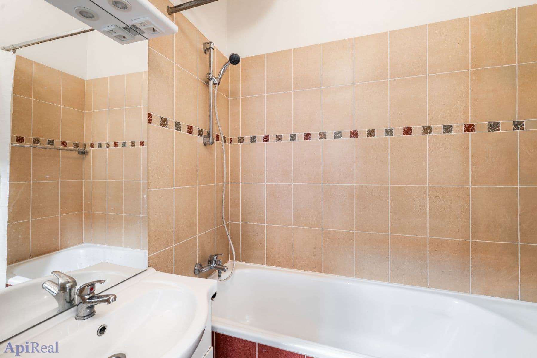 Predaj bytu 2-izbový 50 m², Kloboučnická, Praha, Praha Predaj bytu 2-izbový 50 m², Kloboučnická, Praha, Praha