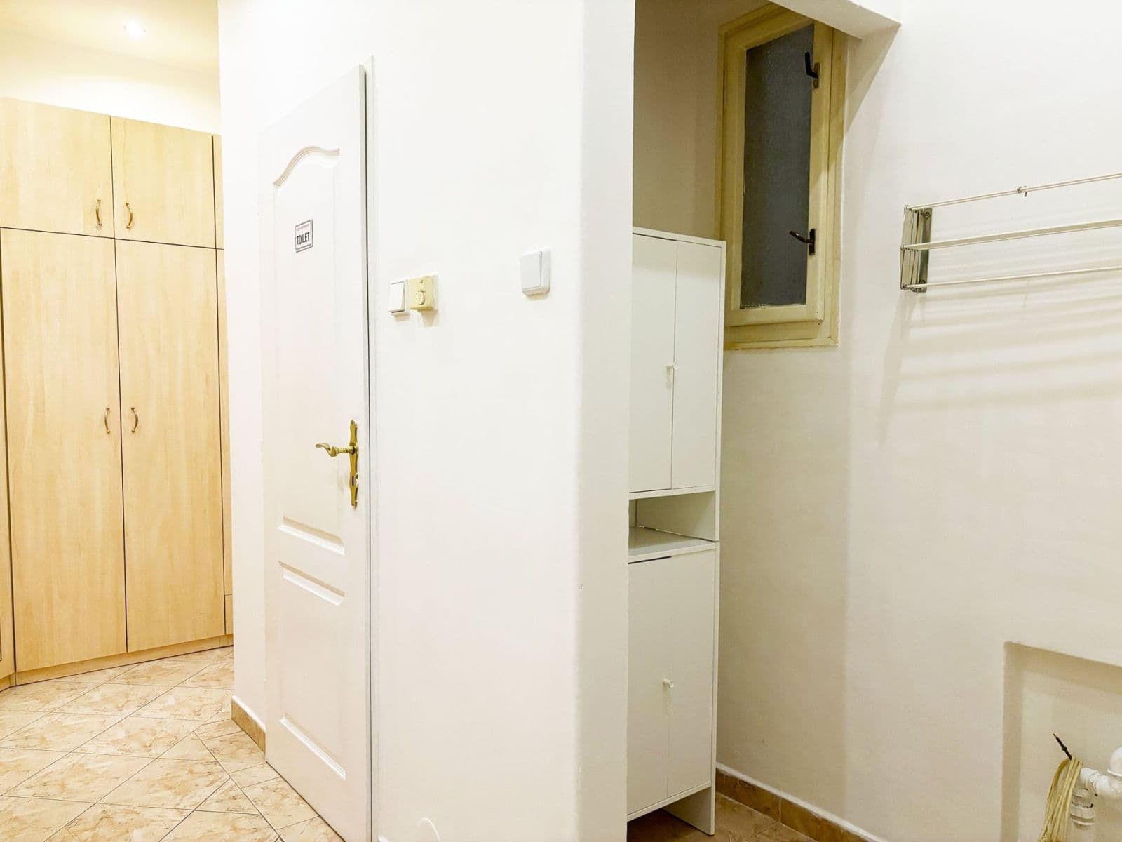 Prenájom bytu 1-izbový 48 m², Chrudimská, Praha, Praha Prenájom bytu 1-izbový 48 m², Chrudimská, Praha, Praha