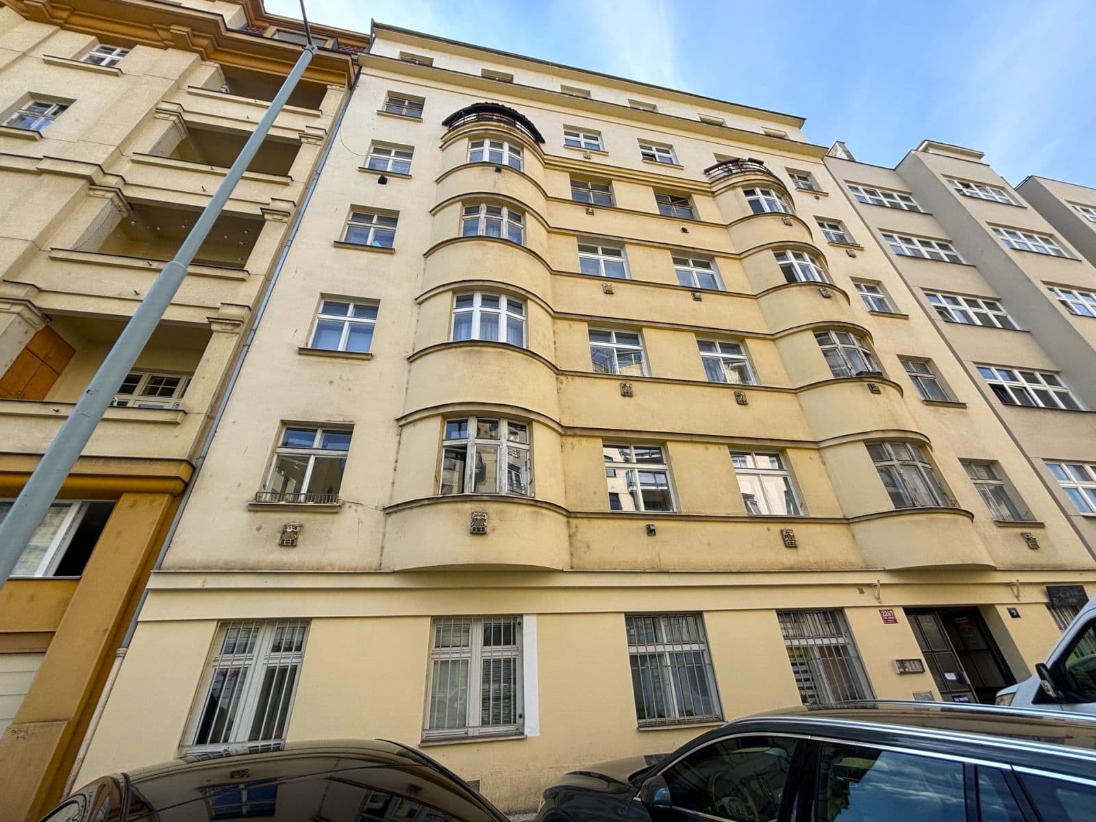 Prenájom bytu 1-izbový 48 m², Chrudimská, Praha, Praha Prenájom bytu 1-izbový 48 m², Chrudimská, Praha, Praha