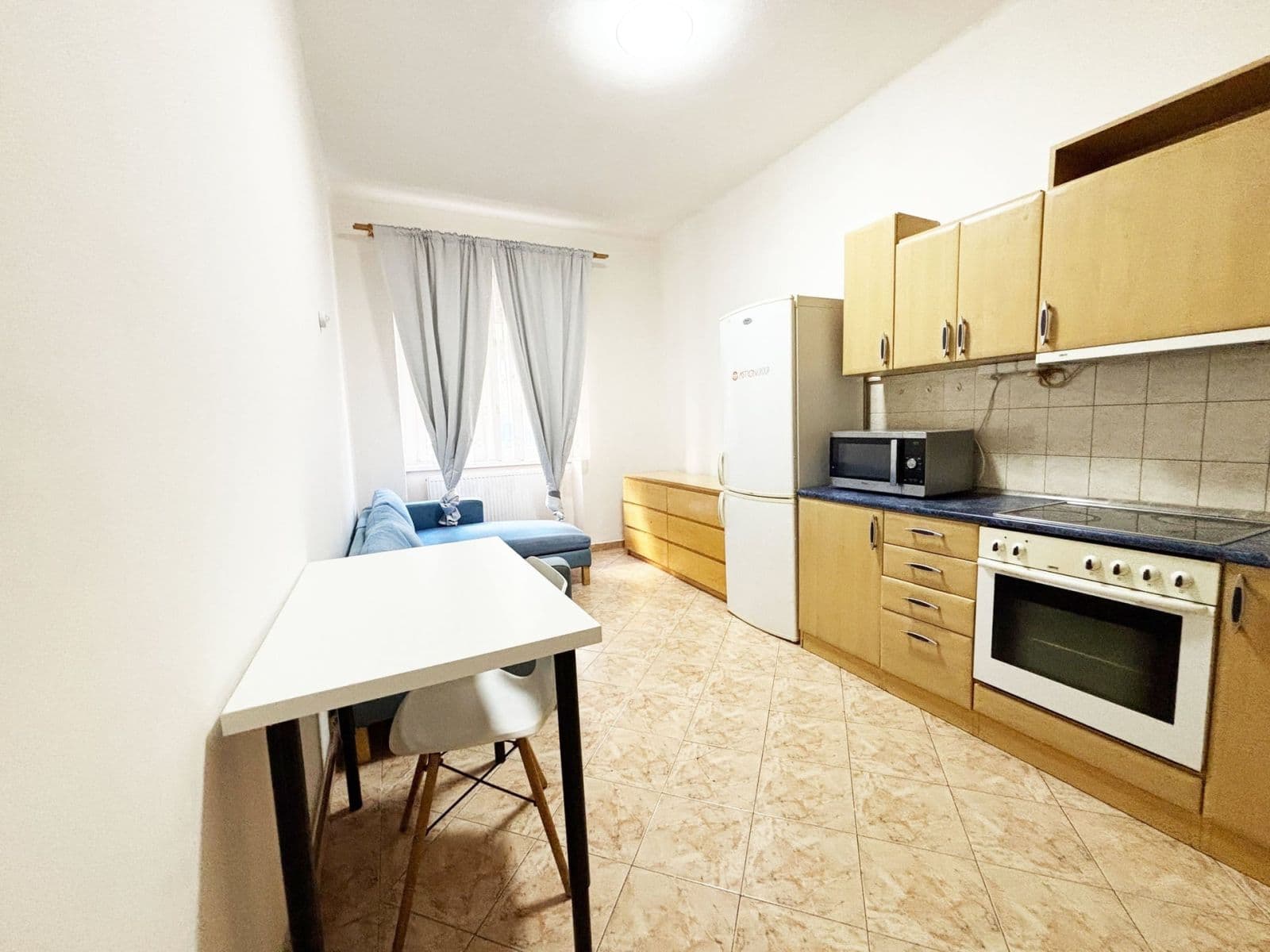 Prenájom bytu 1-izbový 48 m², Chrudimská, Praha, Praha Prenájom bytu 1-izbový 48 m², Chrudimská, Praha, Praha
