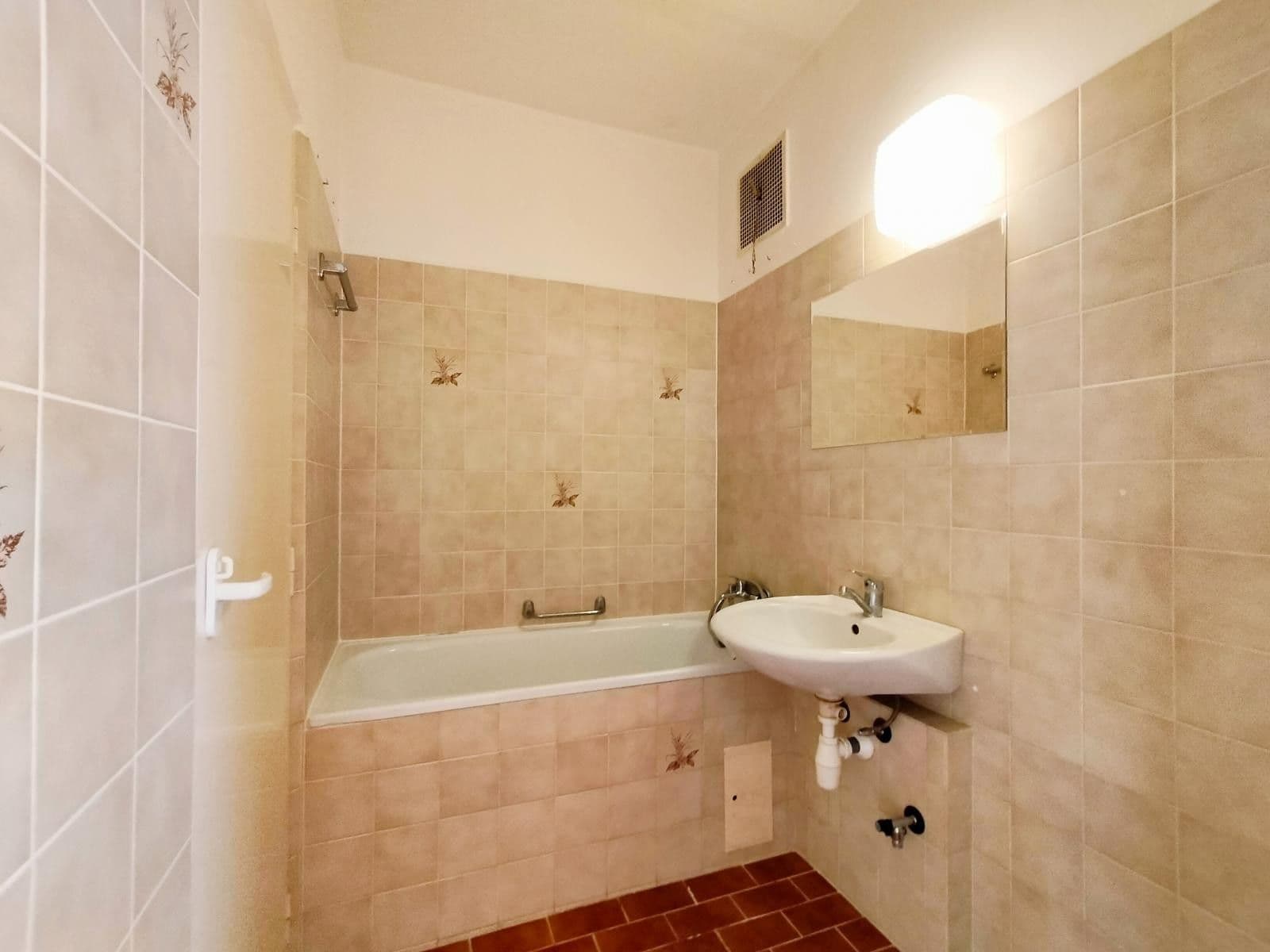 Prenájom bytu 3-izbový 66 m², Pšeník, Brno, Jihomoravský kraj Prenájom bytu 3-izbový 66 m², Pšeník, Brno, Jihomoravský kraj