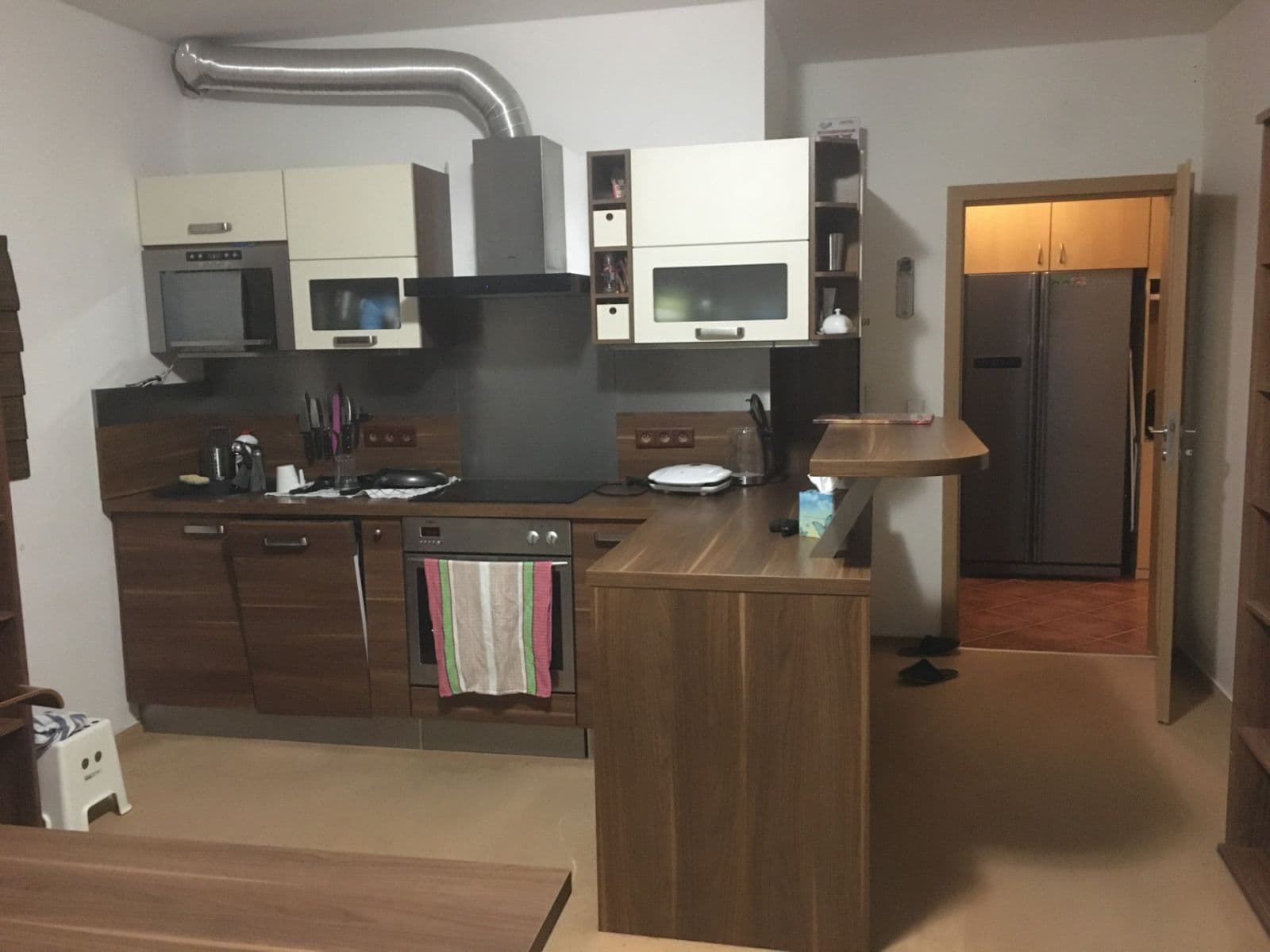 Prenájom bytu 2-izbový 50 m², U Domu služeb, Praha, Praha Prenájom bytu 2-izbový 50 m², U Domu služeb, Praha, Praha
