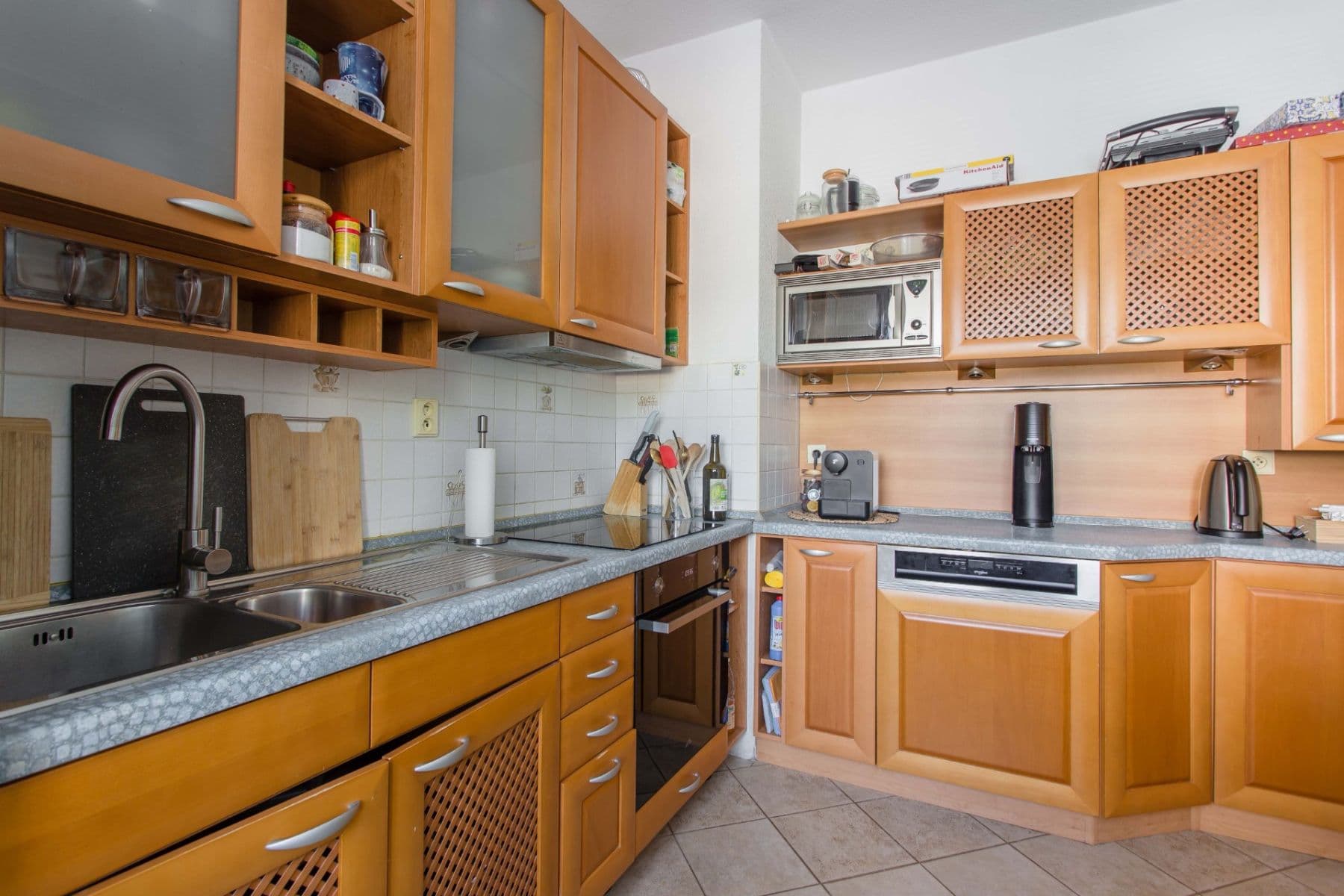 Predaj bytu 3-izbový 83 m², Poslušného, Brno, Jihomoravský kraj Predaj bytu 3-izbový 83 m², Poslušného, Brno, Jihomoravský kraj