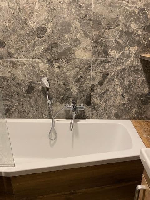 Prenájom bytu 2-izbový 70 m², Moravská, Praha, Praha Prenájom bytu 2-izbový 70 m², Moravská, Praha, Praha