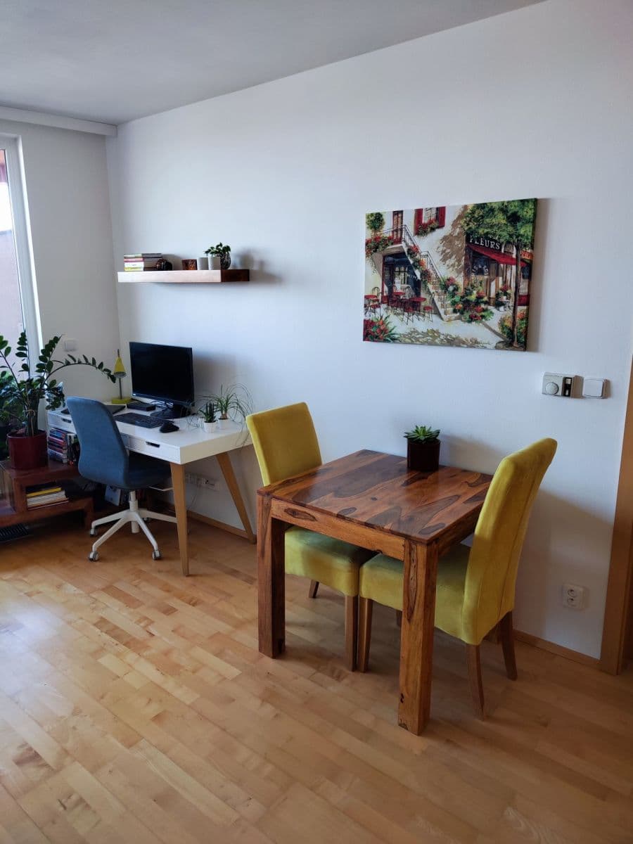 Prenájom bytu 2-izbový 51 m², Tlumačovská, Praha, Praha Prenájom bytu 2-izbový 51 m², Tlumačovská, Praha, Praha
