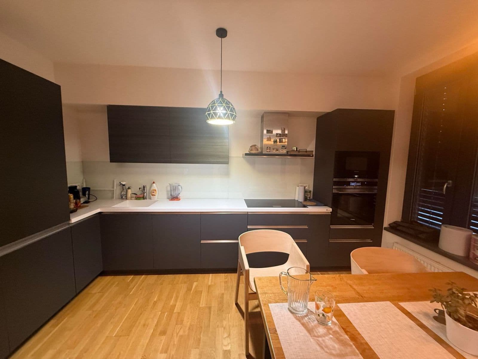 Prenájom bytu 3-izbový 40 m², Kouteckého, Praha, Praha Prenájom bytu 3-izbový 40 m², Kouteckého, Praha, Praha