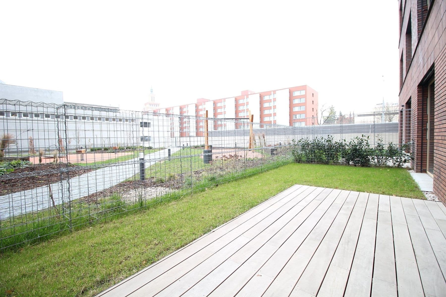 Prenájom bytu 3-izbový 94 m², Pod Juliskou, Praha, Praha Prenájom bytu 3-izbový 94 m², Pod Juliskou, Praha, Praha