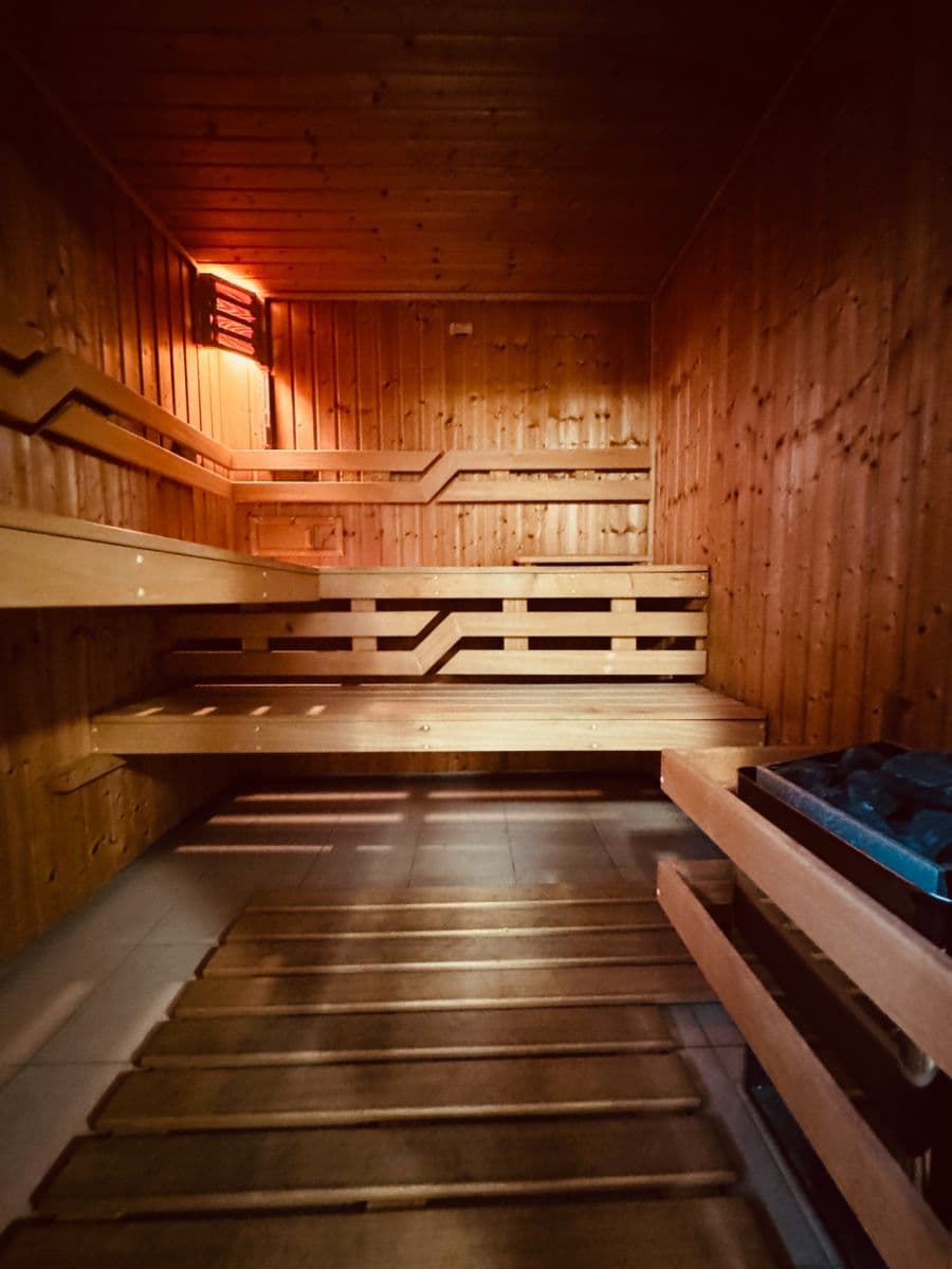 Prenájom bytu 3-izbový 140 m², Pod Bôrikom, Bratislava - mestská časť Staré Mesto, Bratislavský kraj Prenájom bytu 3-izbový 140 m², Pod Bôrikom, Bratislava - mestská časť Staré Mesto, Bratislavský kraj
