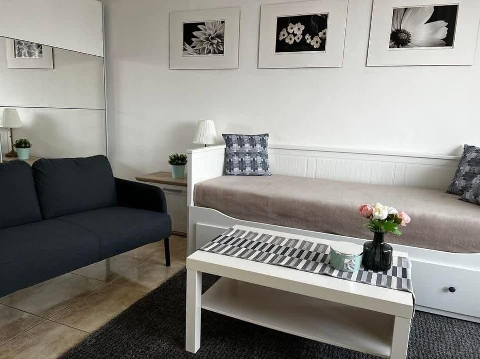 Prenájom bytu 1-izbový 39 m², Donnerova, Karlova Ves, Bratislavský kraj Prenájom bytu 1-izbový 39 m², Donnerova, Karlova Ves, Bratislavský kraj