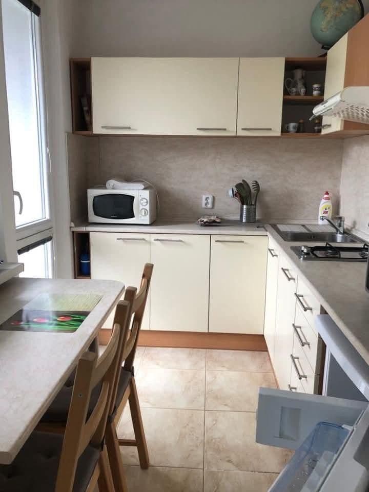 Prenájom bytu 1-izbový 39 m², Donnerova, Karlova Ves, Bratislavský kraj Prenájom bytu 1-izbový 39 m², Donnerova, Karlova Ves, Bratislavský kraj