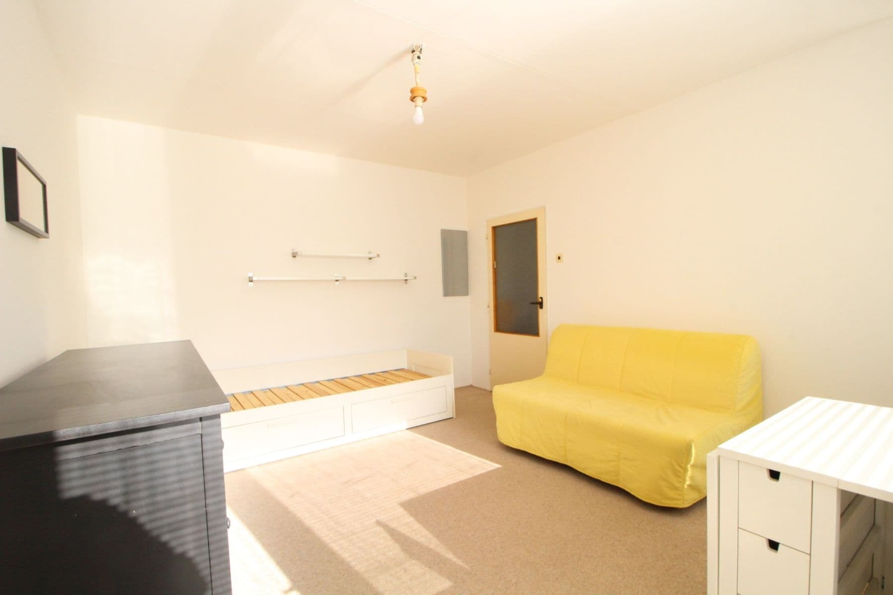 Prenájom bytu 1-izbový 33 m², Českolipská, Praha, Praha Prenájom bytu 1-izbový 33 m², Českolipská, Praha, Praha