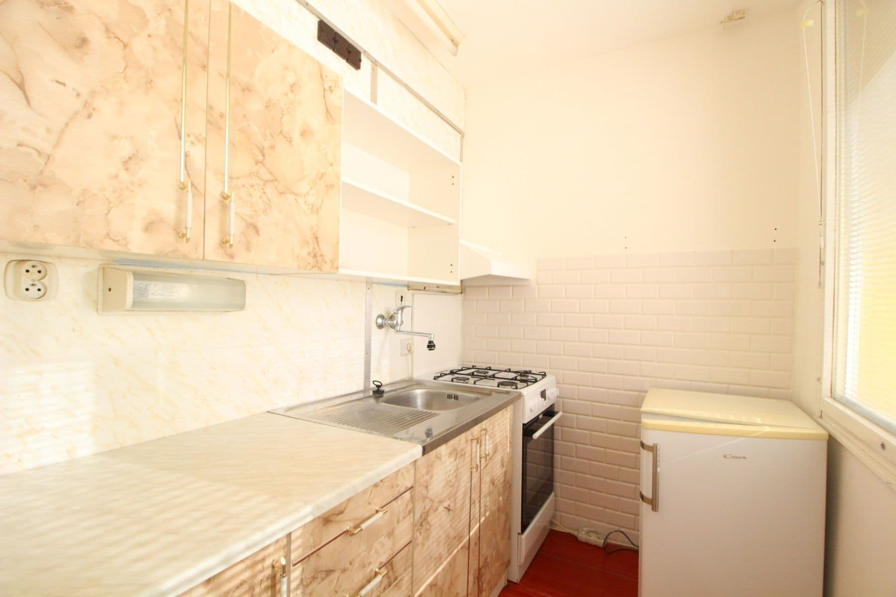 Prenájom bytu 1-izbový 33 m², Českolipská, Praha, Praha Prenájom bytu 1-izbový 33 m², Českolipská, Praha, Praha