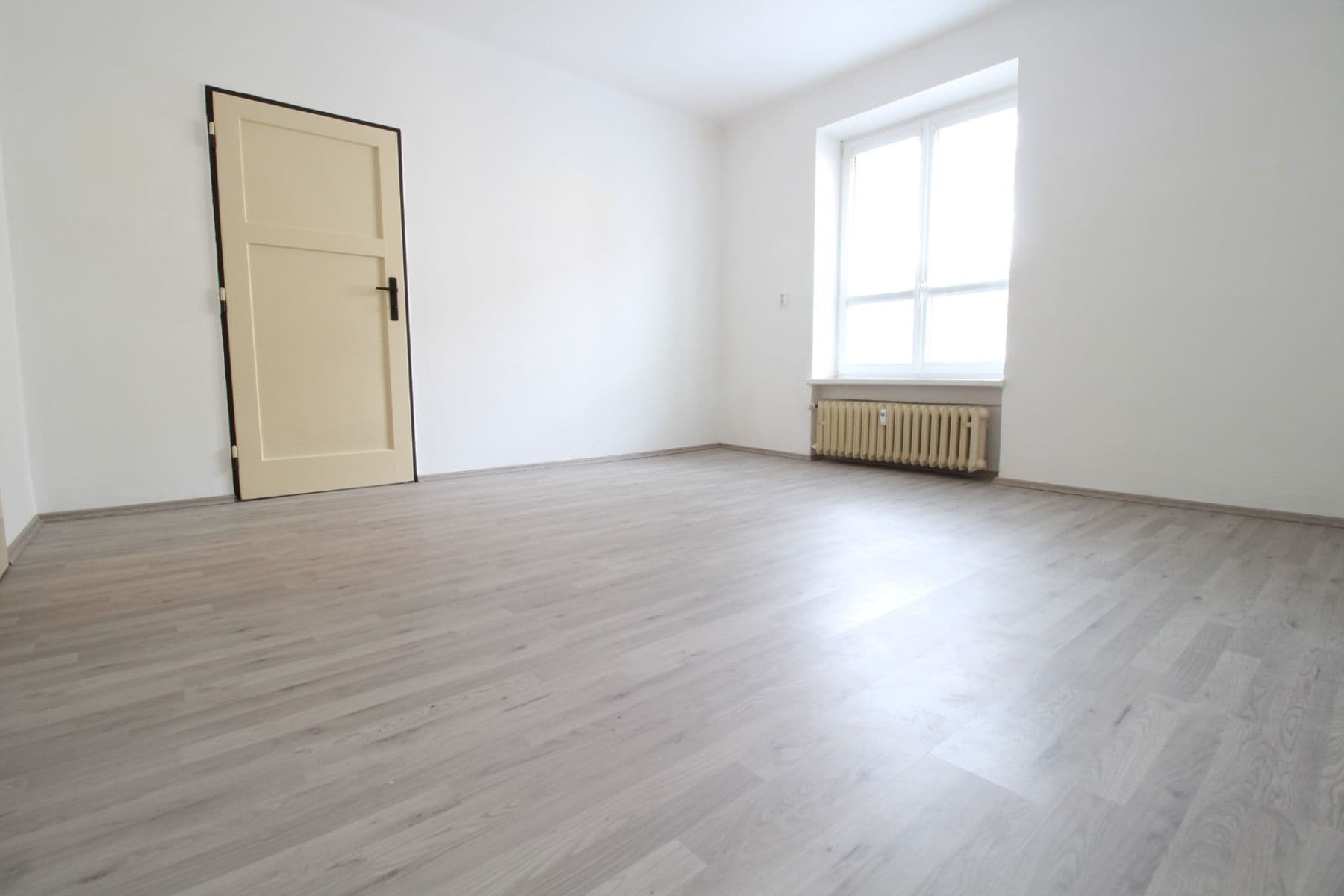Prenájom bytu 2-izbový 50 m², Mládeže, Praha, Praha Prenájom bytu 2-izbový 50 m², Mládeže, Praha, Praha