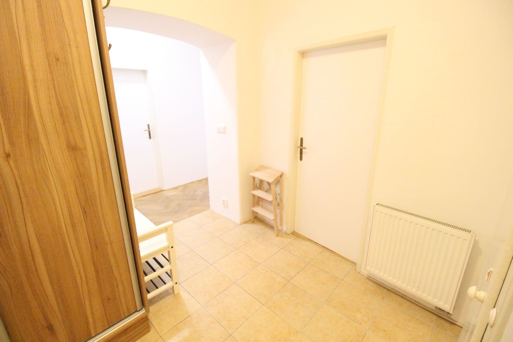 Prenájom bytu 4-izbový 98 m², Na Zámyšli, Praha, Praha Prenájom bytu 4-izbový 98 m², Na Zámyšli, Praha, Praha