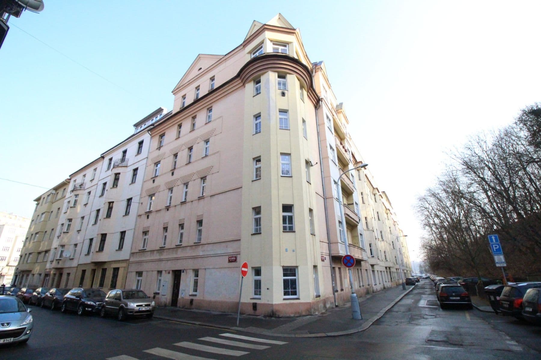 Prenájom bytu 4-izbový 98 m², Na Zámyšli, Praha, Praha Prenájom bytu 4-izbový 98 m², Na Zámyšli, Praha, Praha