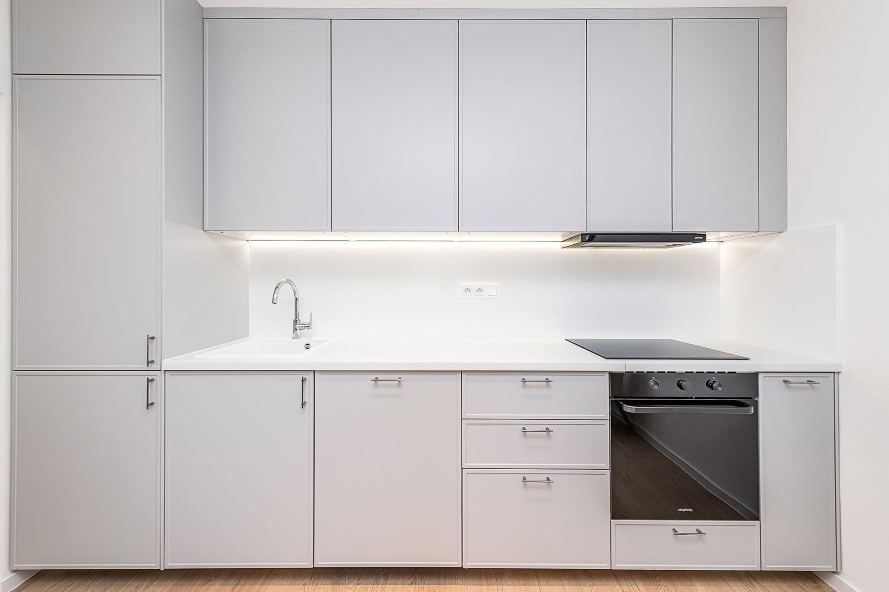 Predaj bytu 3-izbový 55 m², K Louži, Praha, Praha Predaj bytu 3-izbový 55 m², K Louži, Praha, Praha