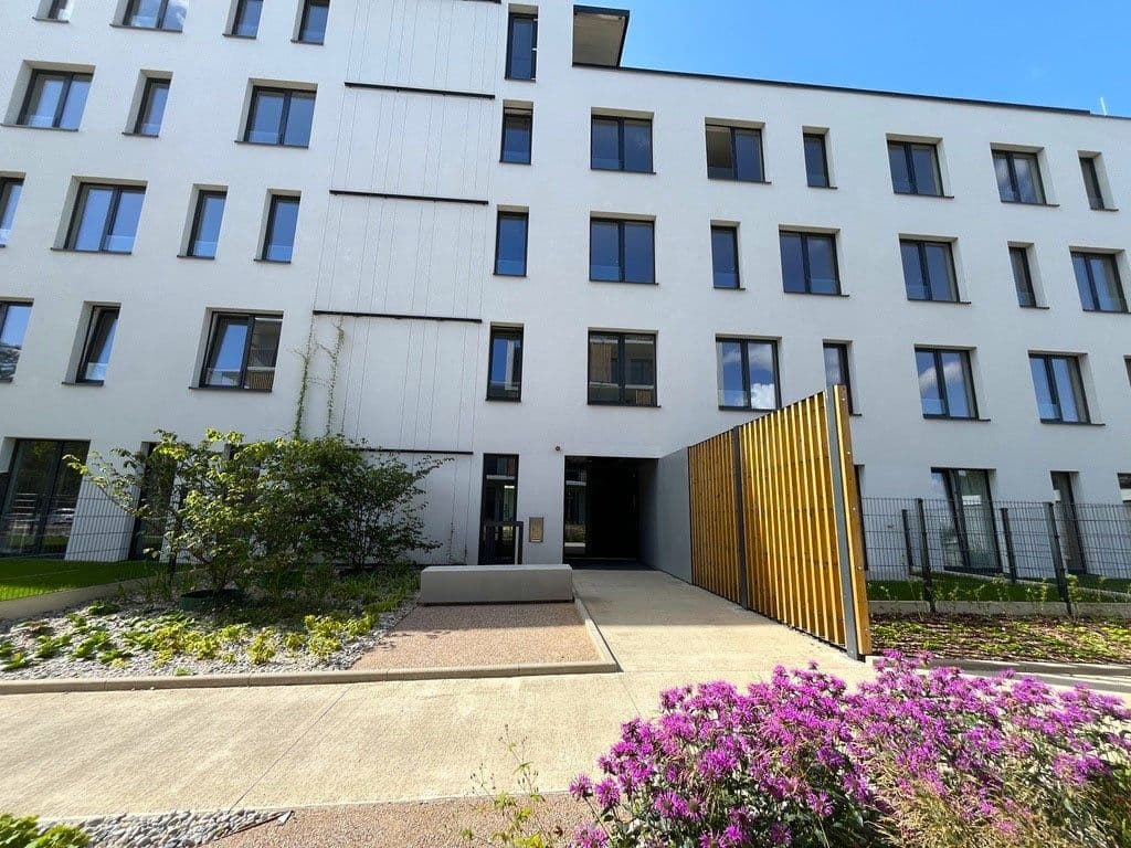 Prenájom bytu 2-izbový 54 m², U Engerthu, Kladno, Středočeský kraj Prenájom bytu 2-izbový 54 m², U Engerthu, Kladno, Středočeský kraj