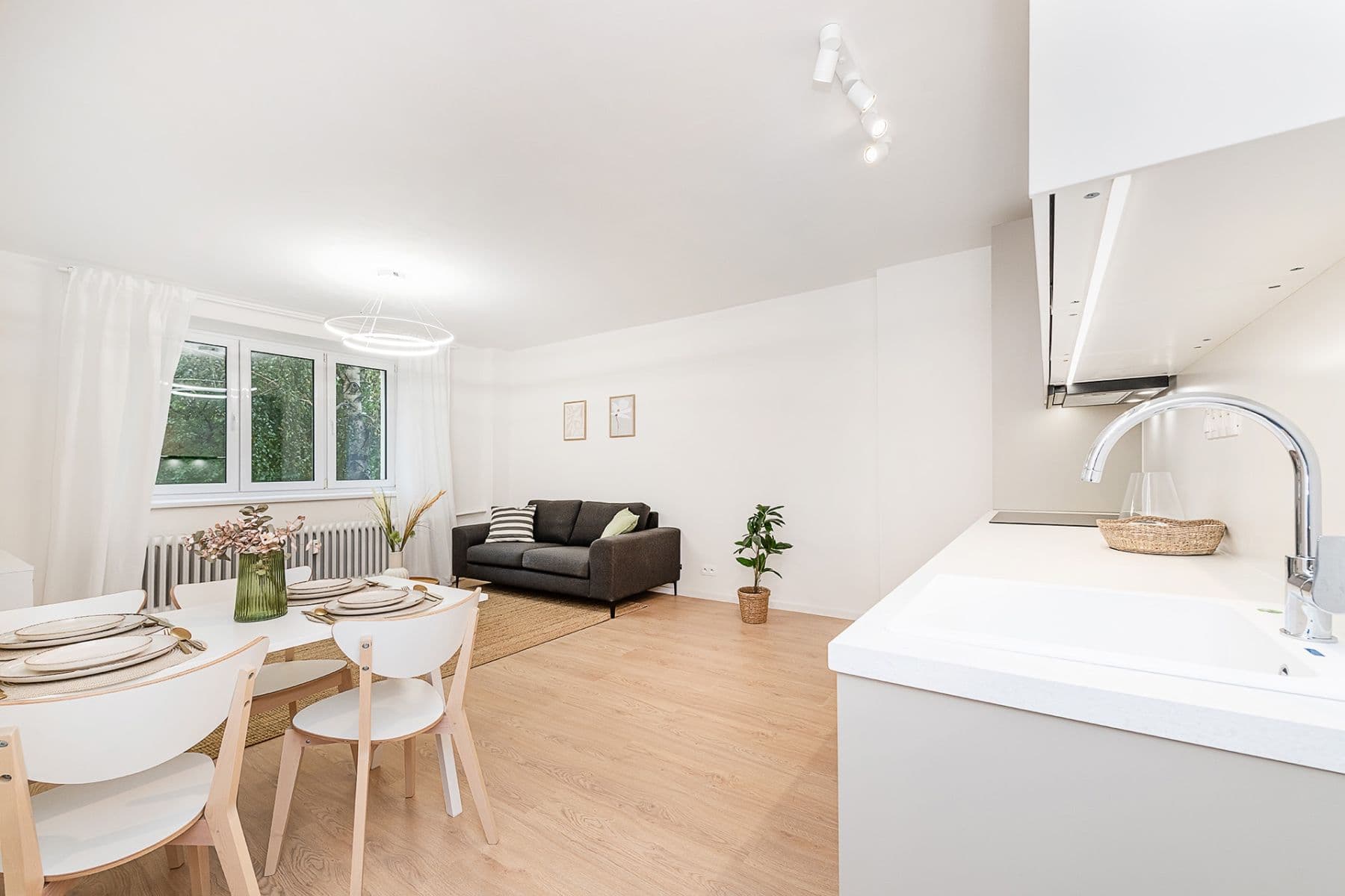 Predaj bytu 3-izbový 75 m², Hradeckých, Praha, Praha Predaj bytu 3-izbový 75 m², Hradeckých, Praha, Praha