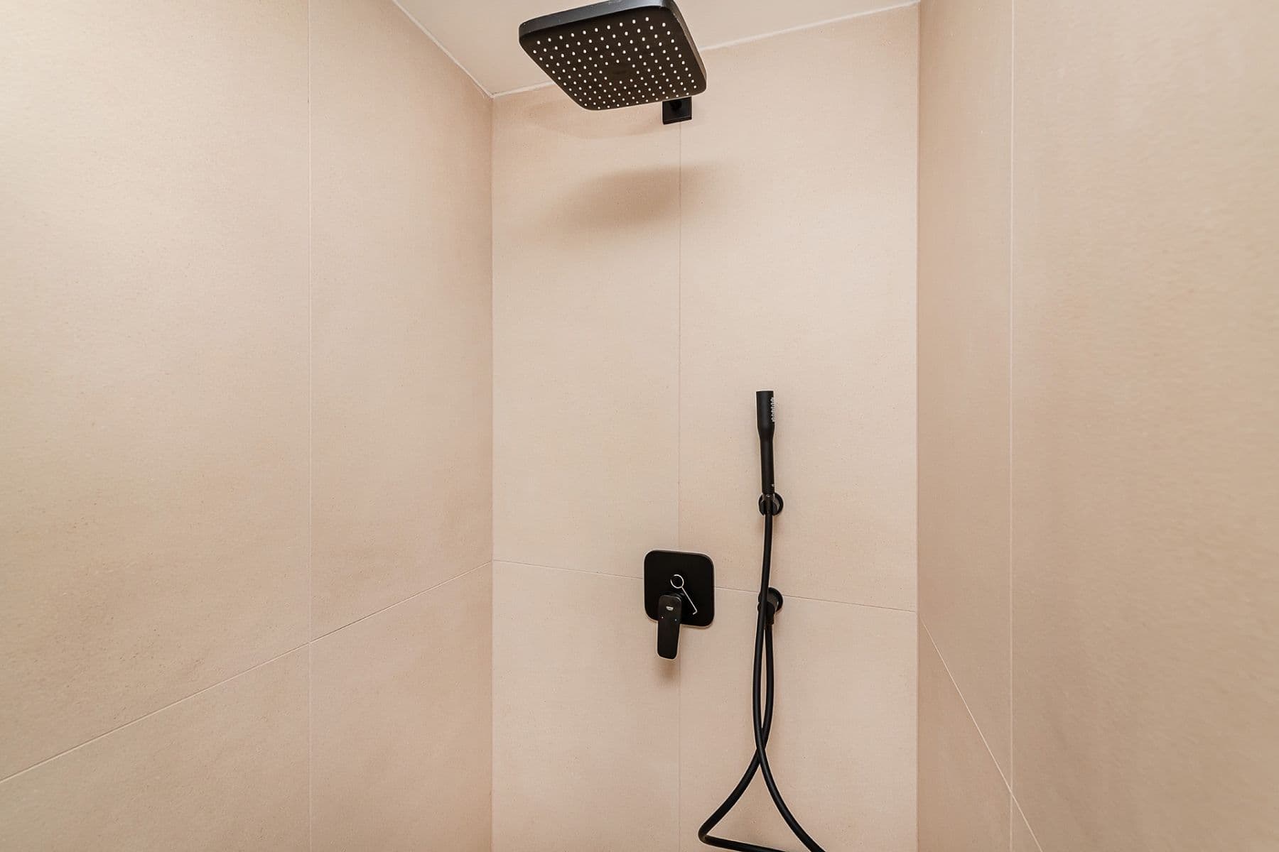 Predaj bytu 3-izbový 75 m², Hradeckých, Praha, Praha Predaj bytu 3-izbový 75 m², Hradeckých, Praha, Praha