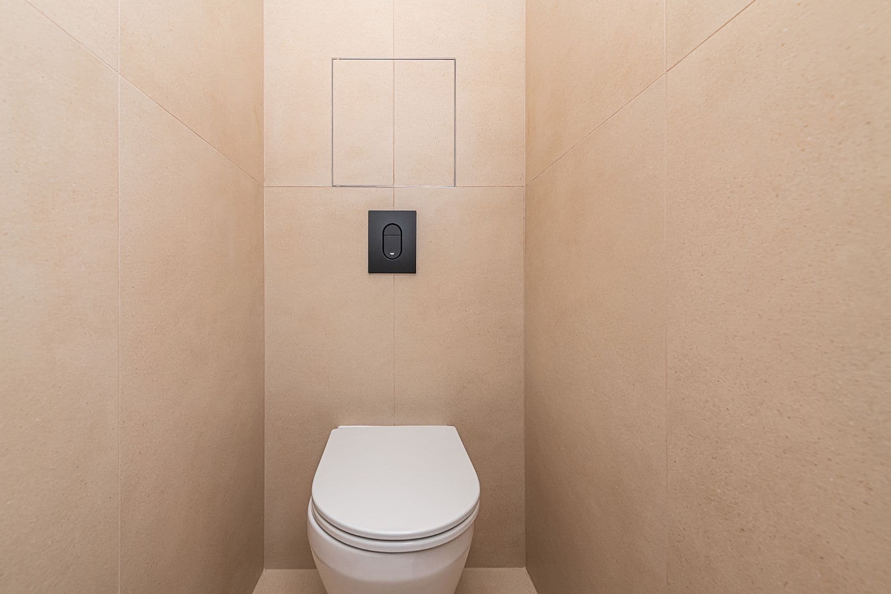 Predaj bytu 3-izbový 75 m², Hradeckých, Praha, Praha Predaj bytu 3-izbový 75 m², Hradeckých, Praha, Praha