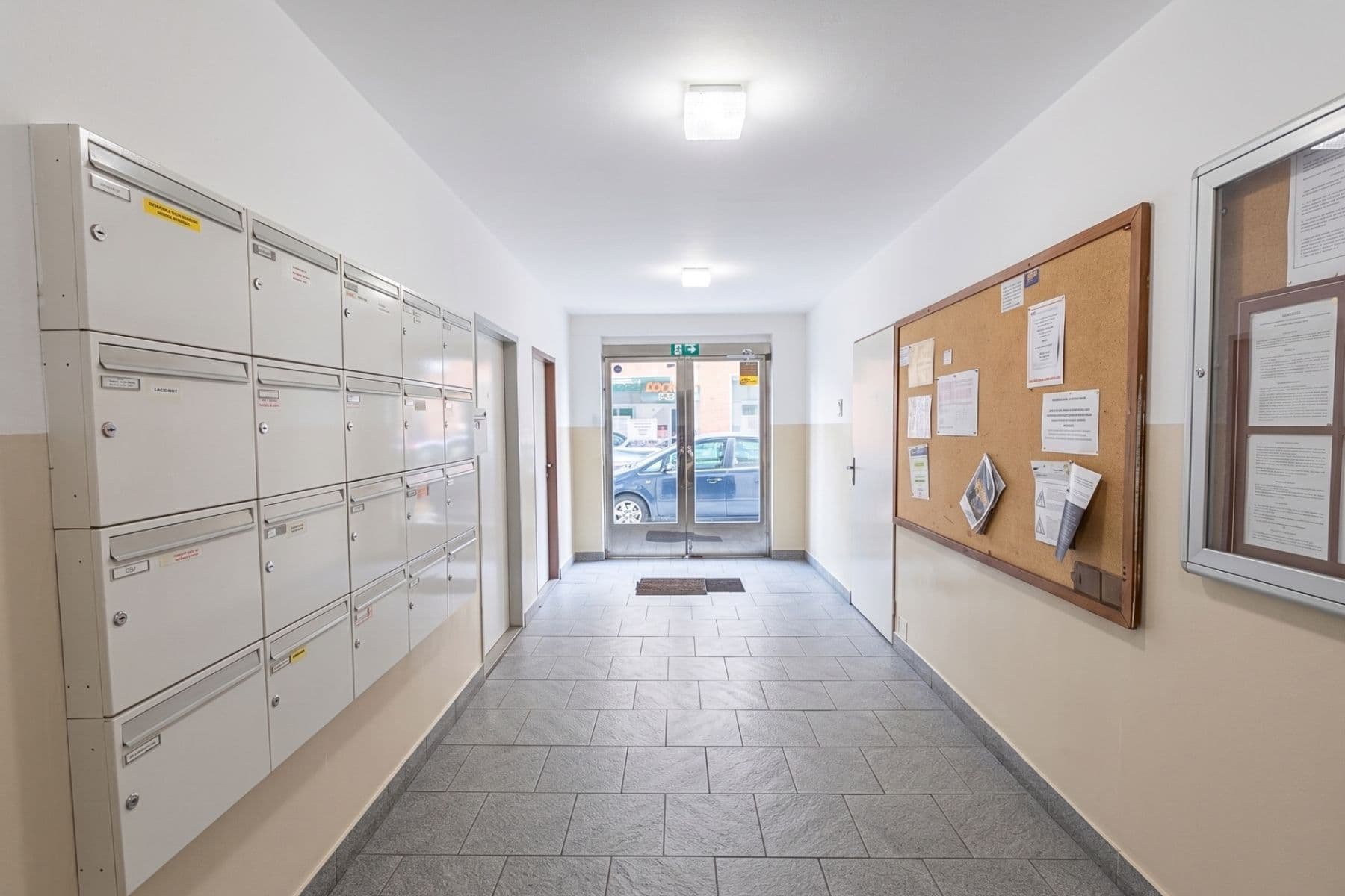Predaj bytu 3-izbový 75 m², Hradeckých, Praha, Praha Predaj bytu 3-izbový 75 m², Hradeckých, Praha, Praha