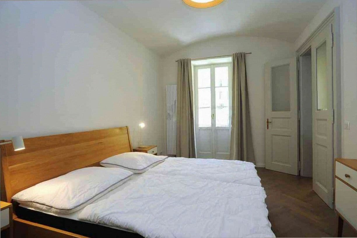 Prenájom bytu 2-izbový 84 m², Žatecká, Praha, Praha Prenájom bytu 2-izbový 84 m², Žatecká, Praha, Praha