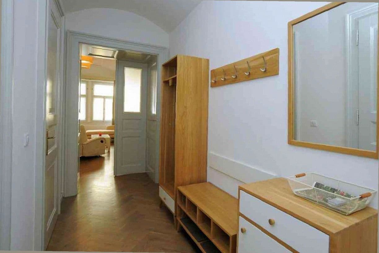 Prenájom bytu 2-izbový 84 m², Žatecká, Praha, Praha Prenájom bytu 2-izbový 84 m², Žatecká, Praha, Praha
