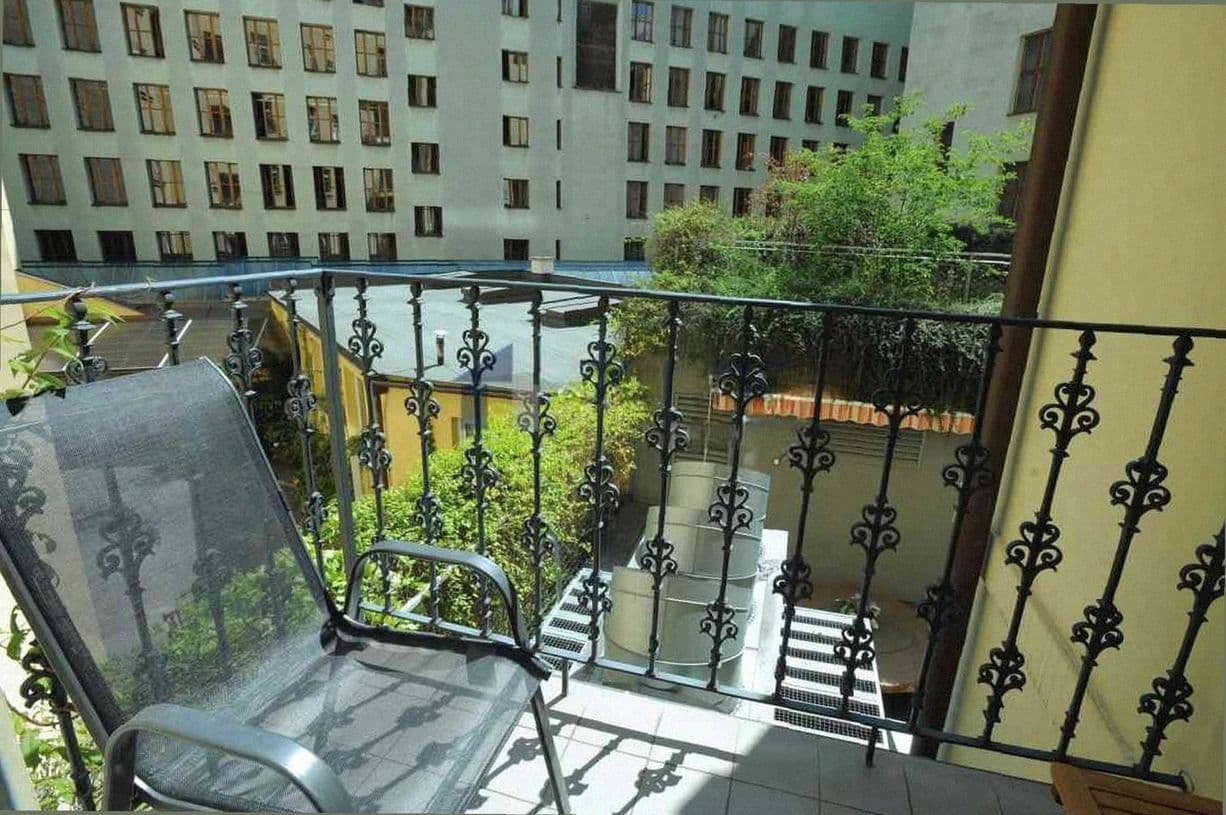 Prenájom bytu 2-izbový 84 m², Žatecká, Praha, Praha Prenájom bytu 2-izbový 84 m², Žatecká, Praha, Praha