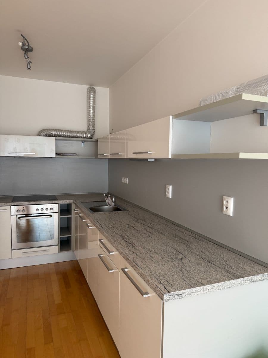 Prenájom bytu 2-izbový 51 m², Na Neklance, Praha, Praha Prenájom bytu 2-izbový 51 m², Na Neklance, Praha, Praha