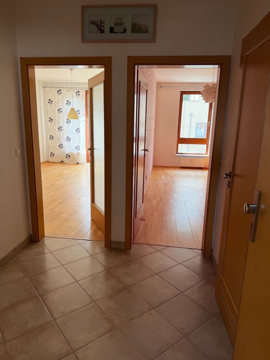 Prenájom bytu 2-izbový 51 m², Na Neklance, Praha, Praha Prenájom bytu 2-izbový 51 m², Na Neklance, Praha, Praha