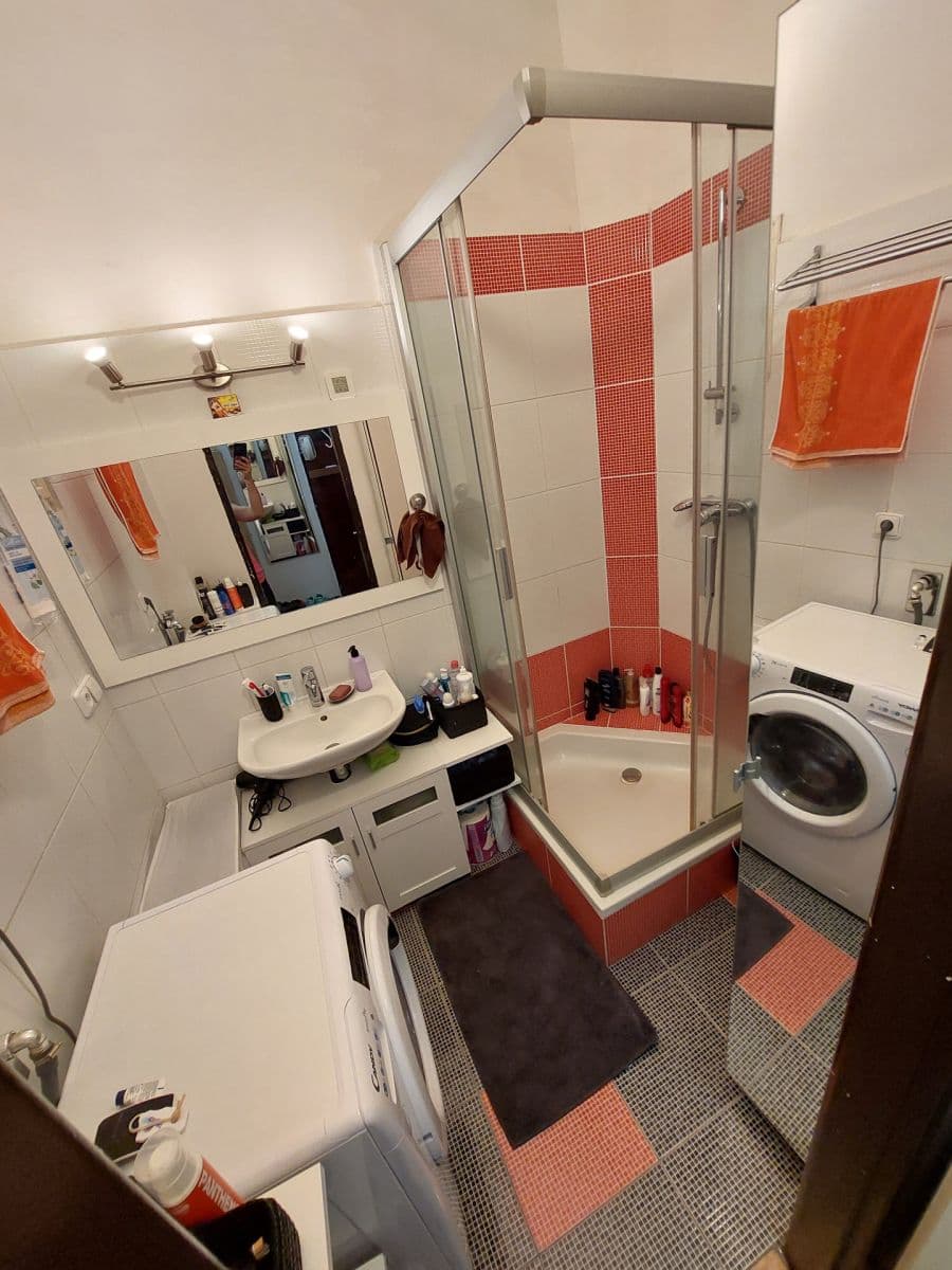 Prenájom bytu 2-izbový 56 m², Čerpadlová, Praha, Praha Prenájom bytu 2-izbový 56 m², Čerpadlová, Praha, Praha
