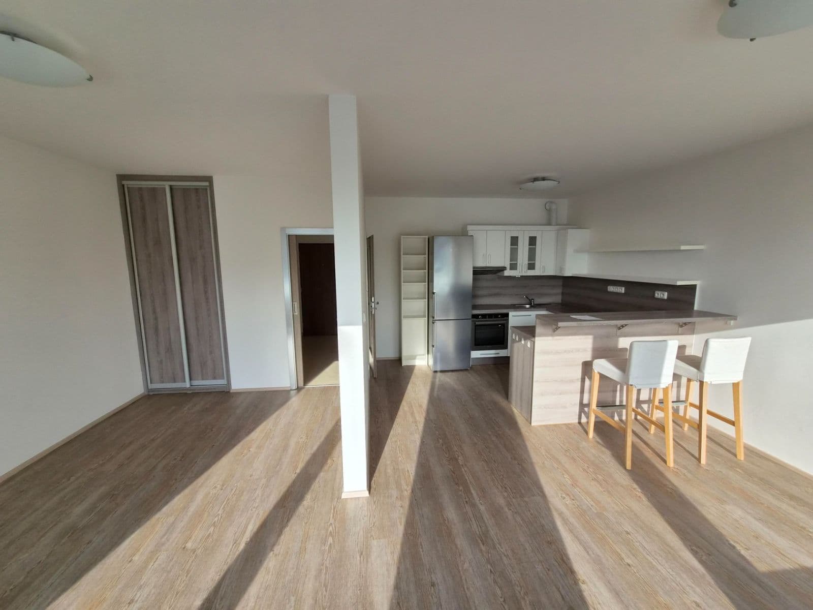 Prenájom bytu 1-izbový 54 m², Praha, Praha Prenájom bytu 1-izbový 54 m², Praha, Praha