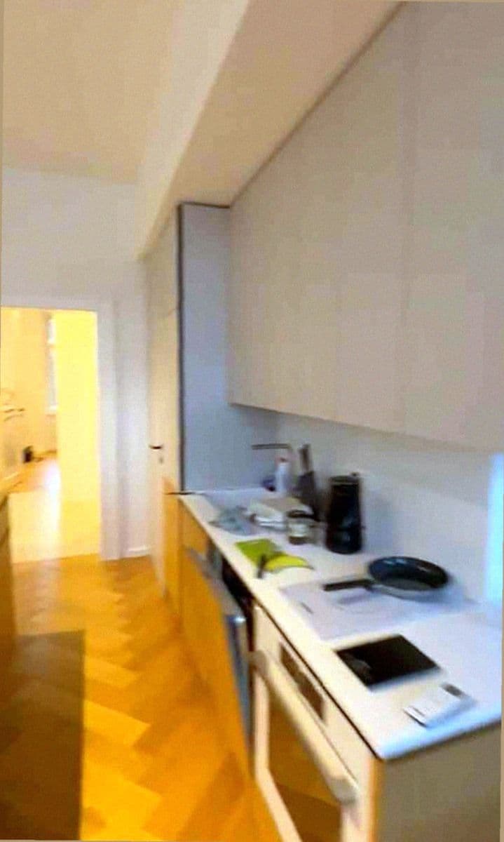Prenájom bytu 2-izbový 56 m², Na Bělidle, Praha, Praha Prenájom bytu 2-izbový 56 m², Na Bělidle, Praha, Praha