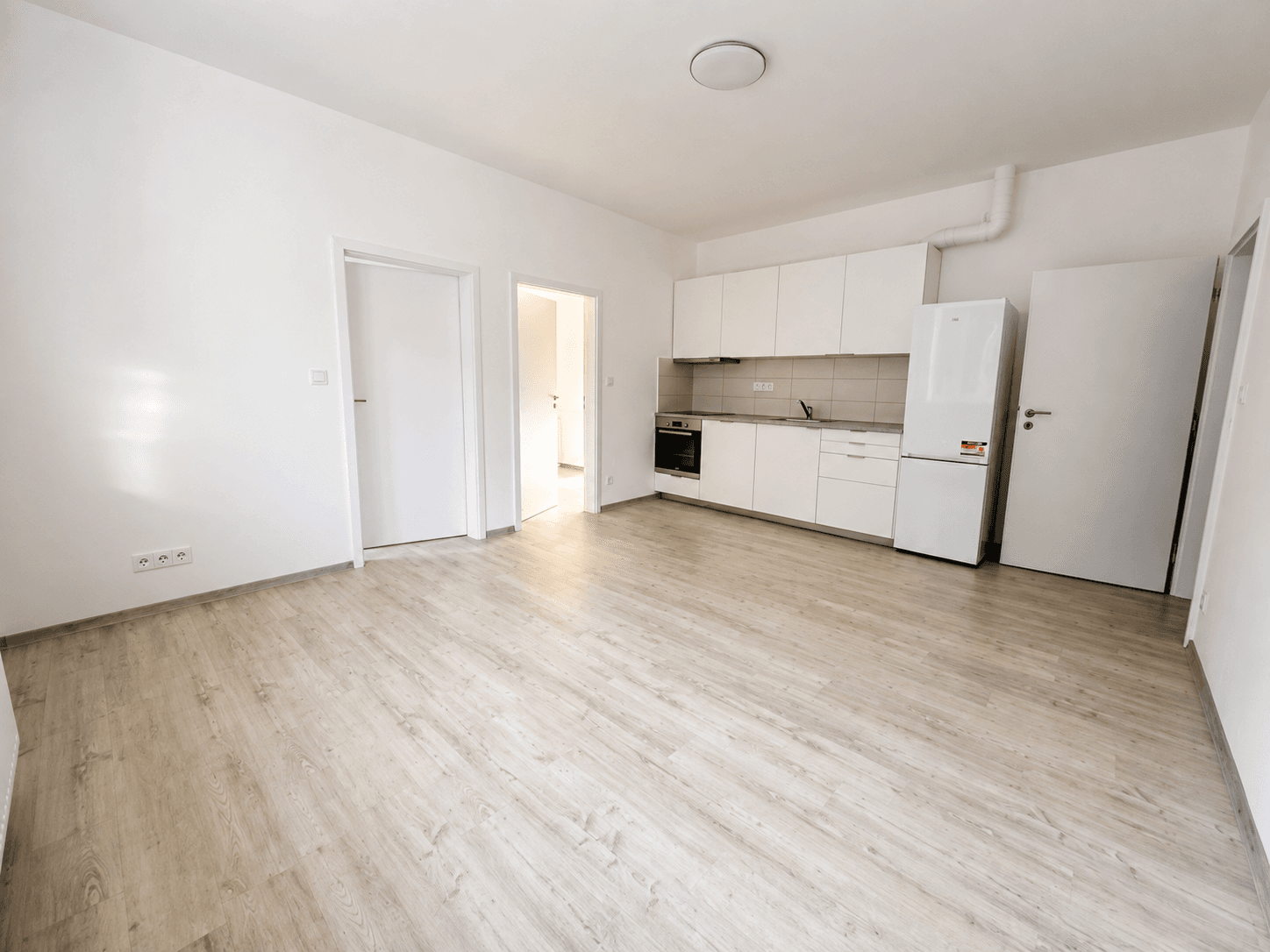 Prenájom bytu 4-izbový 62 m², Žižkova, Nový Knín, Středočeský kraj Prenájom bytu 4-izbový 62 m², Žižkova, Nový Knín, Středočeský kraj