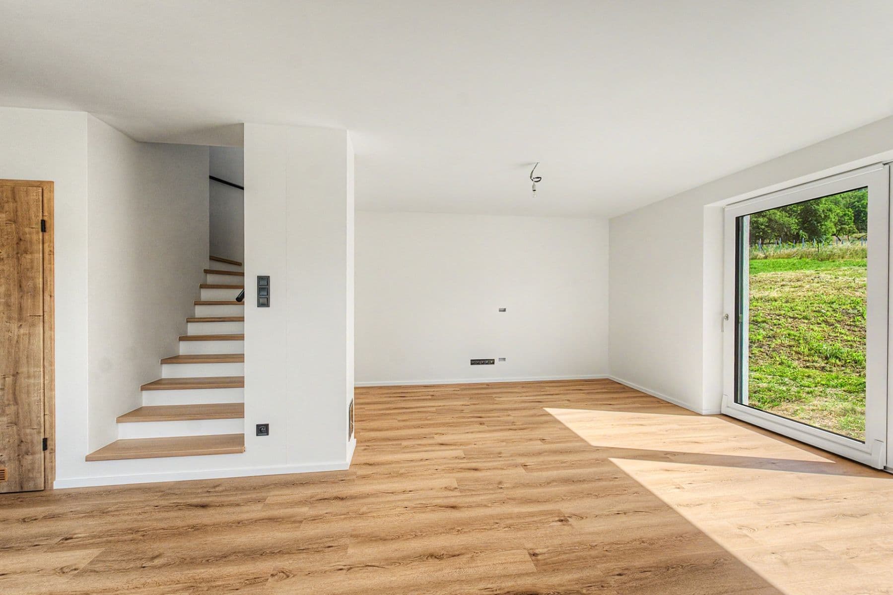 Predaj domu 102 m², pozemok 421 m², Pecínovská, Nové Strašecí, Středočeský kraj Predaj domu 102 m², pozemok 421 m², Pecínovská, Nové Strašecí, Středočeský kraj