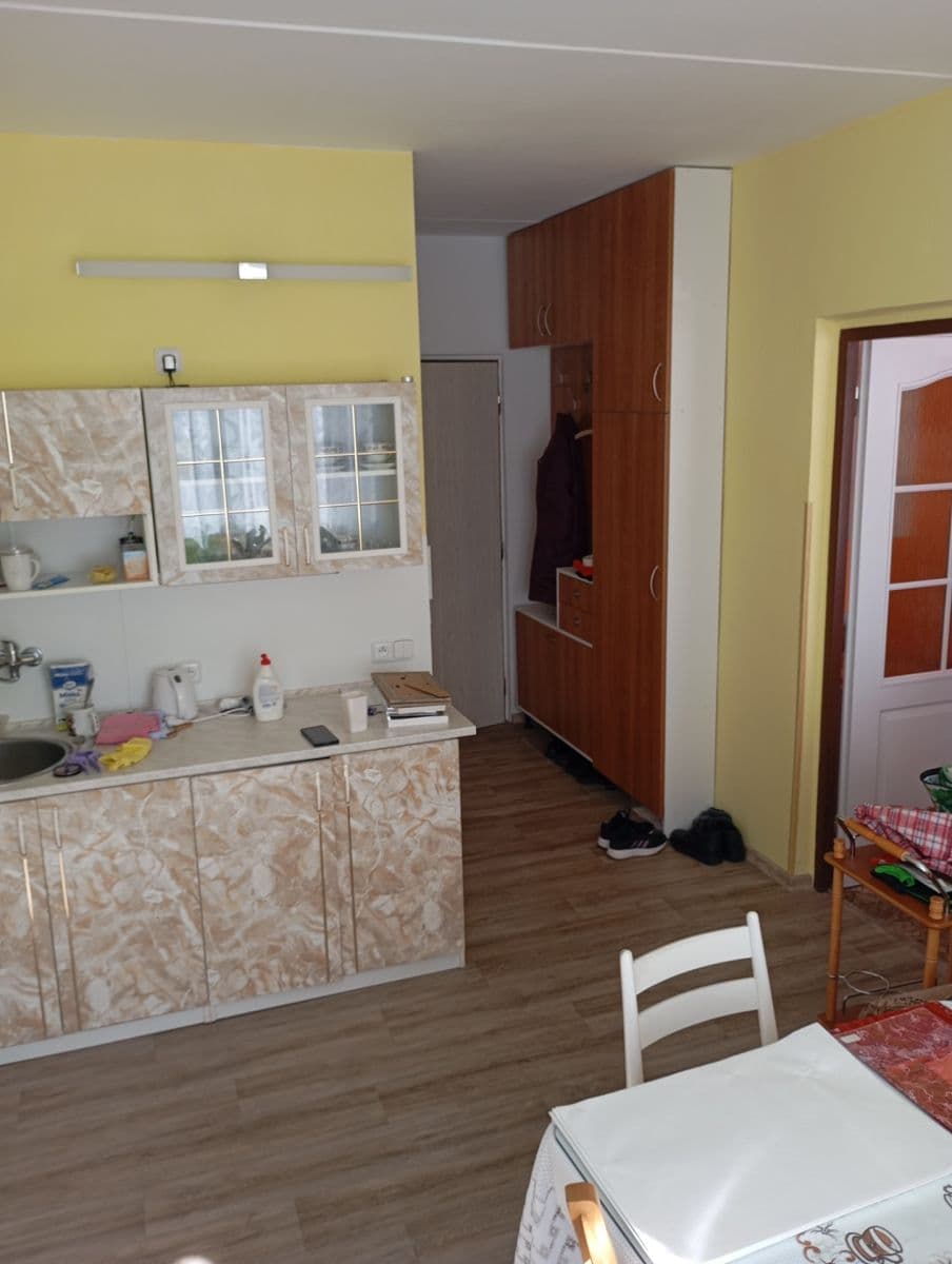 Prenájom bytu 1-izbový 34 m², Sídliště Míru, Podbořany, Ústecký kraj Prenájom bytu 1-izbový 34 m², Sídliště Míru, Podbořany, Ústecký kraj