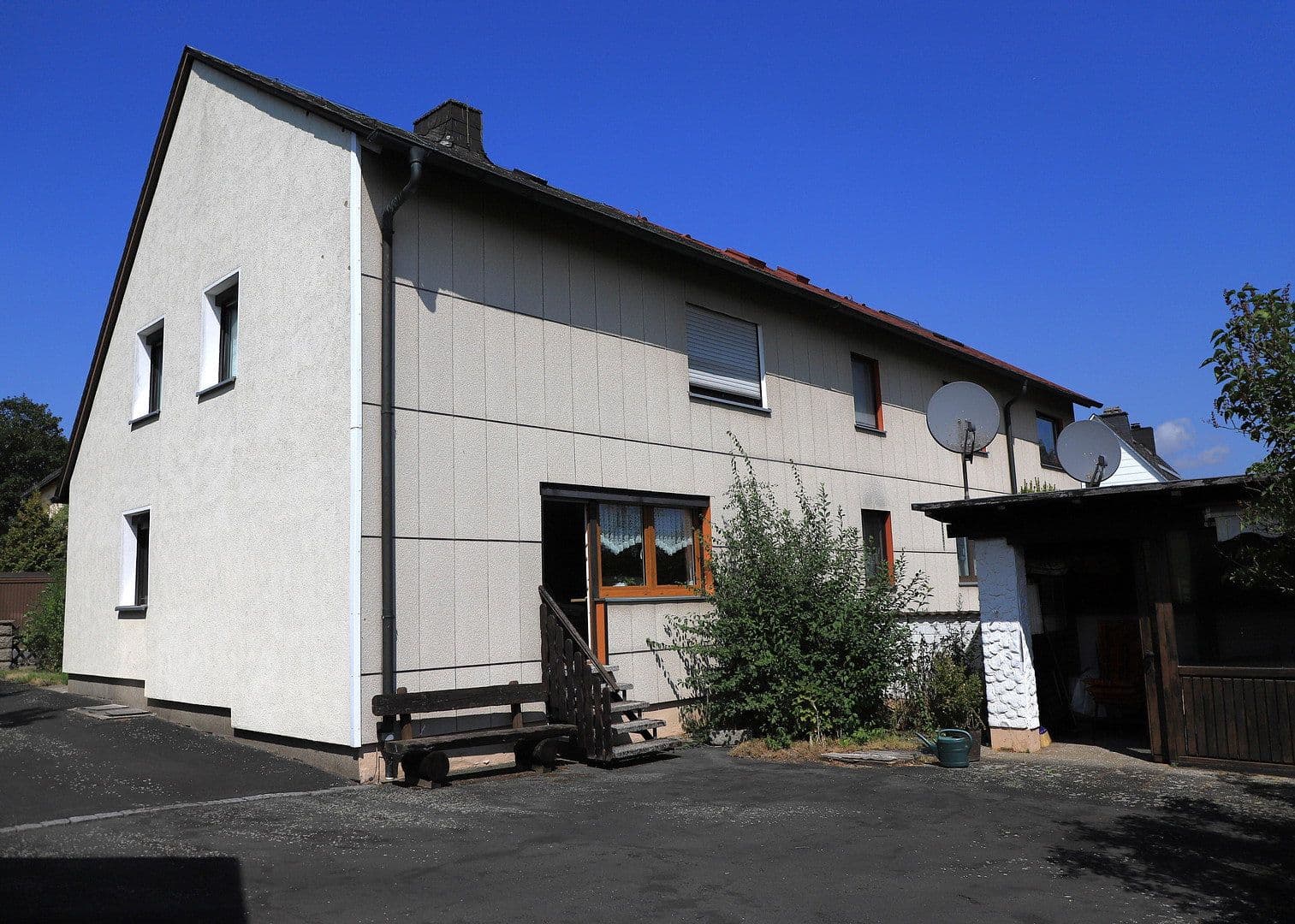 Predaj domu 106 m², pozemok 842 m², Rehau, Bavorsko Predaj domu 106 m², pozemok 842 m², Rehau, Bavorsko