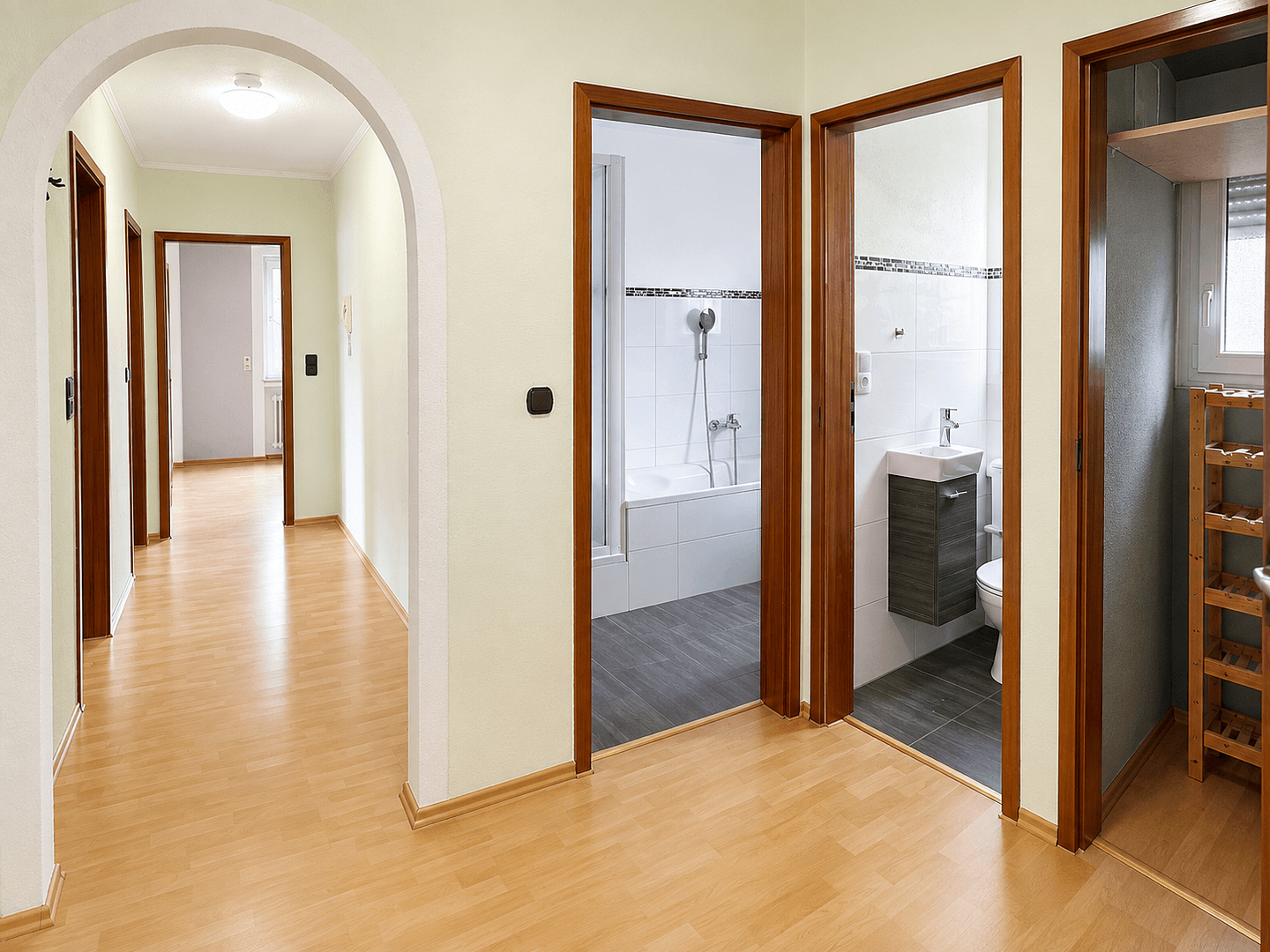 Prenájom bytu 4-izbový 96 m², Nalser Straße 36, Kronach, Bavorsko Prenájom bytu 4-izbový 96 m², Nalser Straße 36, Kronach, Bavorsko