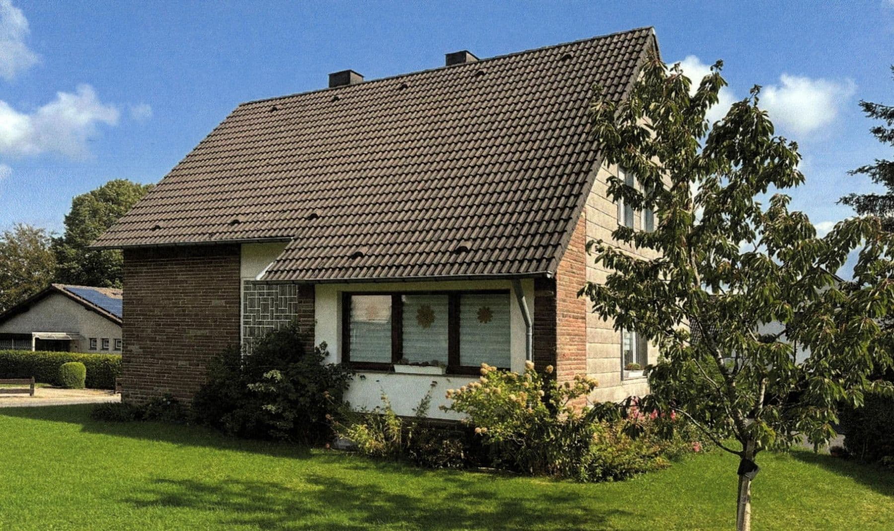 Predaj domu 137 m², pozemok 1.597 m², Hürtgenwald, Severné Porýnie - Westfálsko Predaj domu 137 m², pozemok 1.597 m², Hürtgenwald, Severné Porýnie - Westfálsko