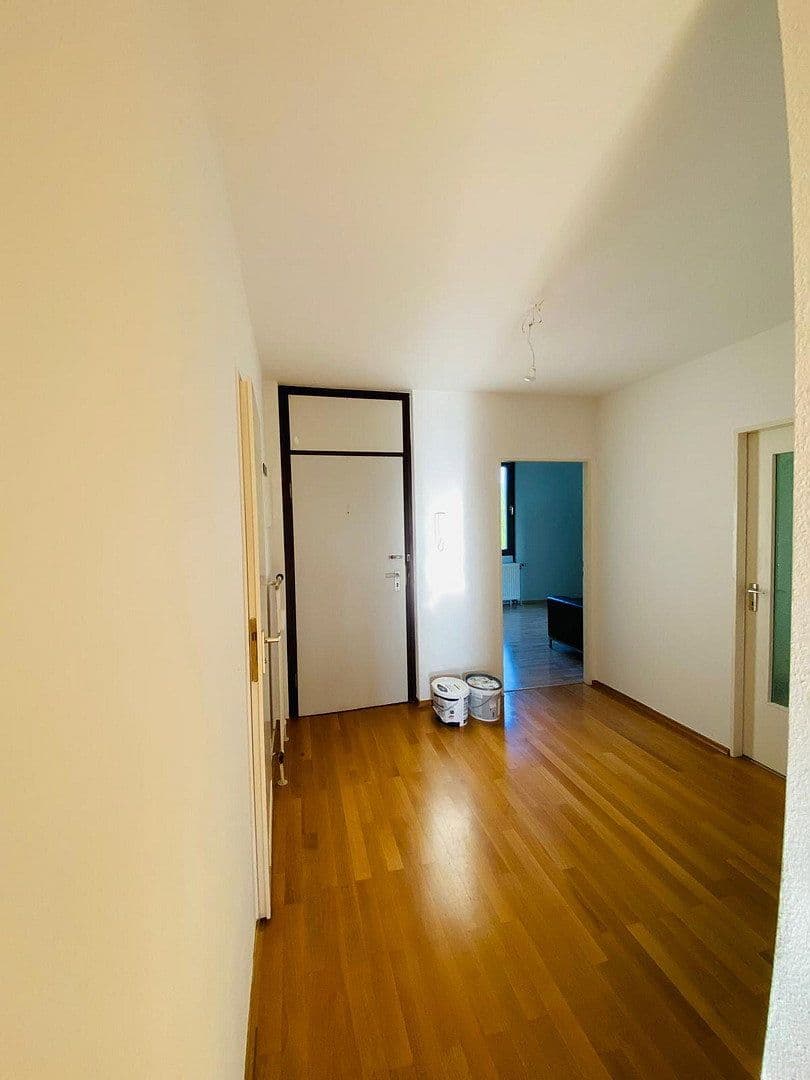 Prenájom bytu 3-izbový 89 m², Johanneskirchner Straße 138, München, Bavorsko Prenájom bytu 3-izbový 89 m², Johanneskirchner Straße 138, München, Bavorsko