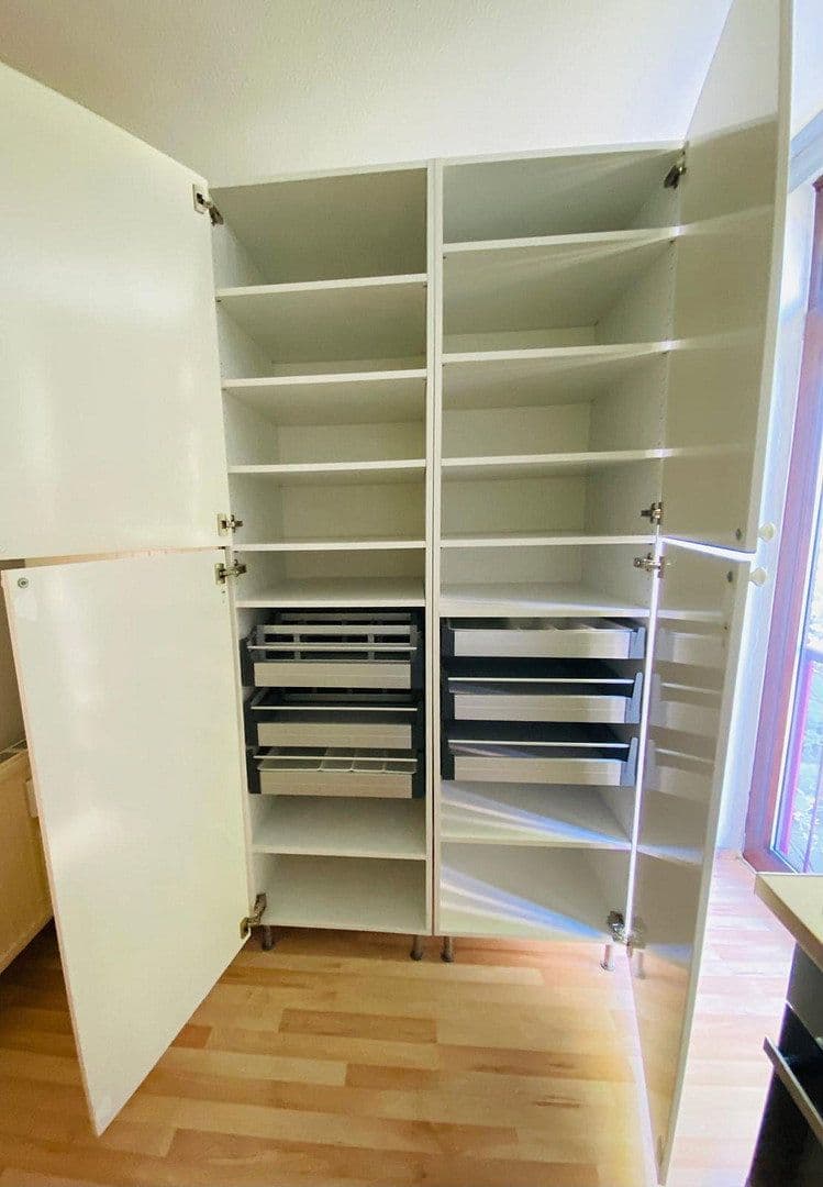 Prenájom bytu 3-izbový 89 m², Johanneskirchner Straße 138, München, Bavorsko Prenájom bytu 3-izbový 89 m², Johanneskirchner Straße 138, München, Bavorsko