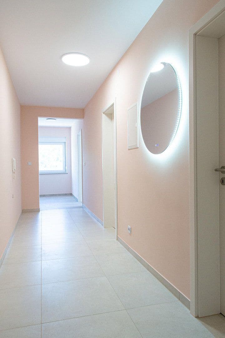 Predaj bytu 2-izbový 67 m², Pforzheim, Bádensko-Wurttembersko Predaj bytu 2-izbový 67 m², Pforzheim, Bádensko-Wurttembersko